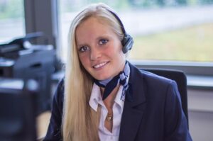 Empfangsdienst Mitarbeiterin am Empfang eines Unternehmens in Hamburg